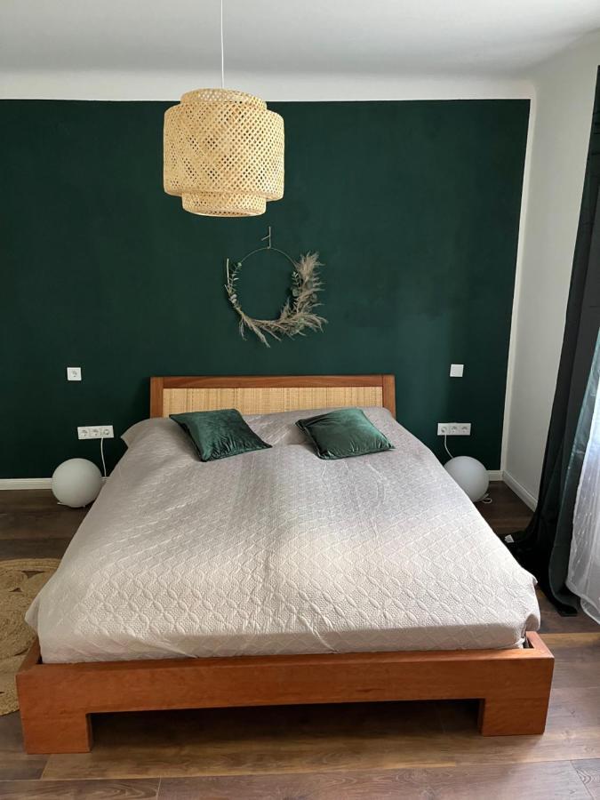Mon Bijou 2 Schlafzimmer Montjoie Extérieur photo